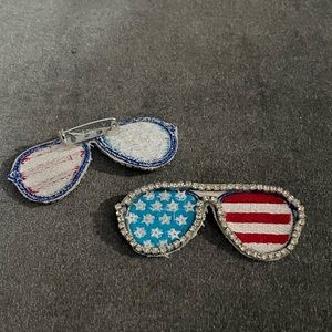2x USA American Flag Aviator Glasses Embroidered Rhinestone Pins
